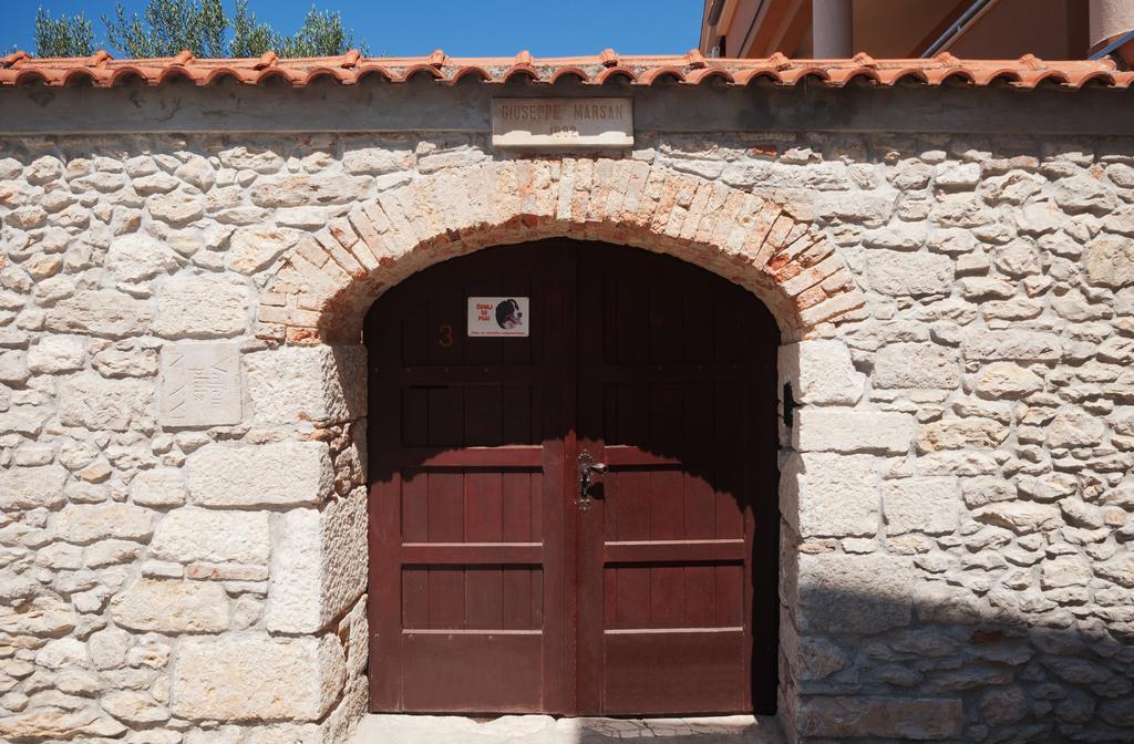 Ravelin Apartament *